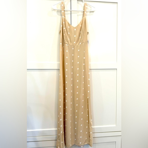 Old Navy Dresses & Skirts - Old Navy Tan Polka Dot Maxi Dress